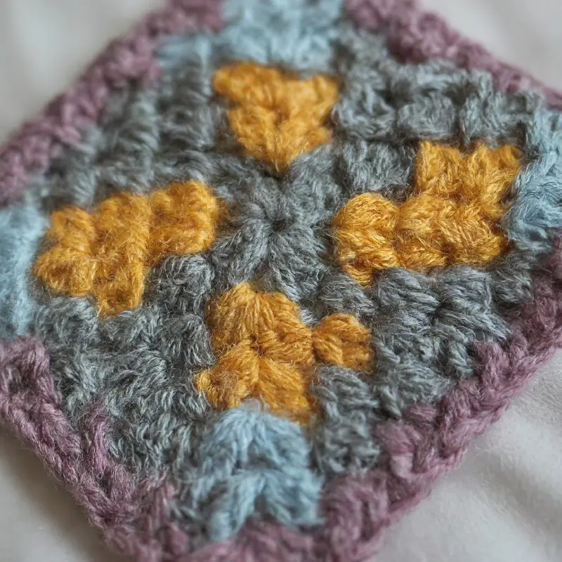 How to Crochet a Granny Square