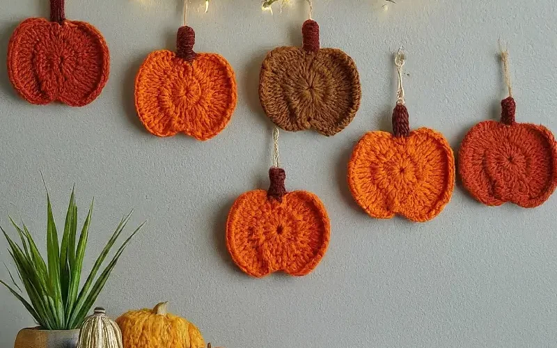 How to Crochet Pumpkin Coasters