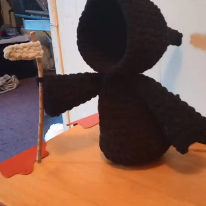 How to Crochet a Grim Reaper Amigurumi